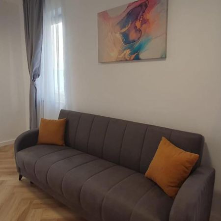 Cinque Stelle Hotel Apartments Kolozsvár Kültér fotó